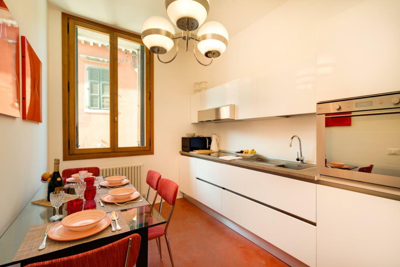Apartmán Ca' Dorina Luxury Benátky Exteriér fotografie